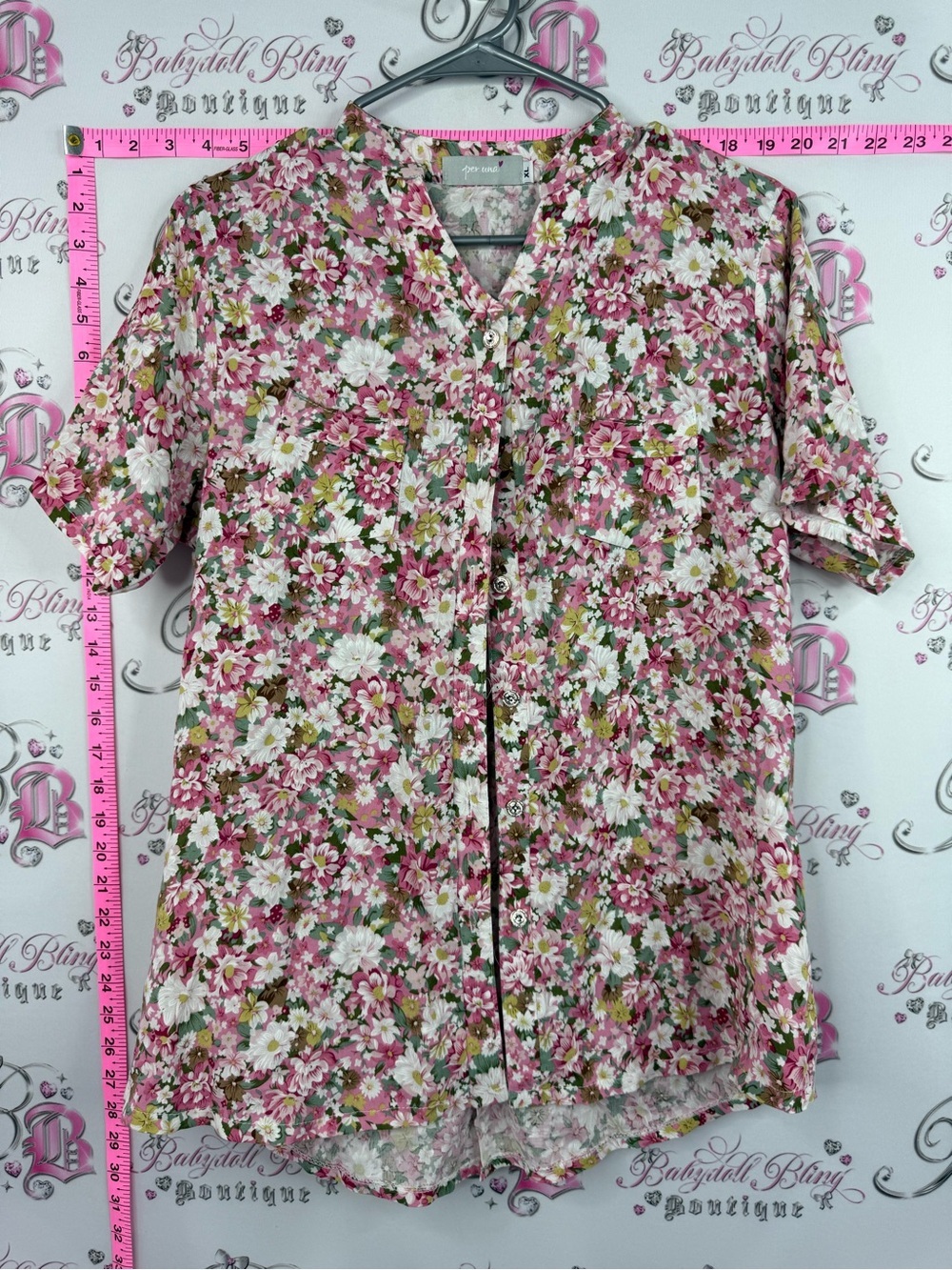 per una Pink Floral Button-Front Short Sleeve Top